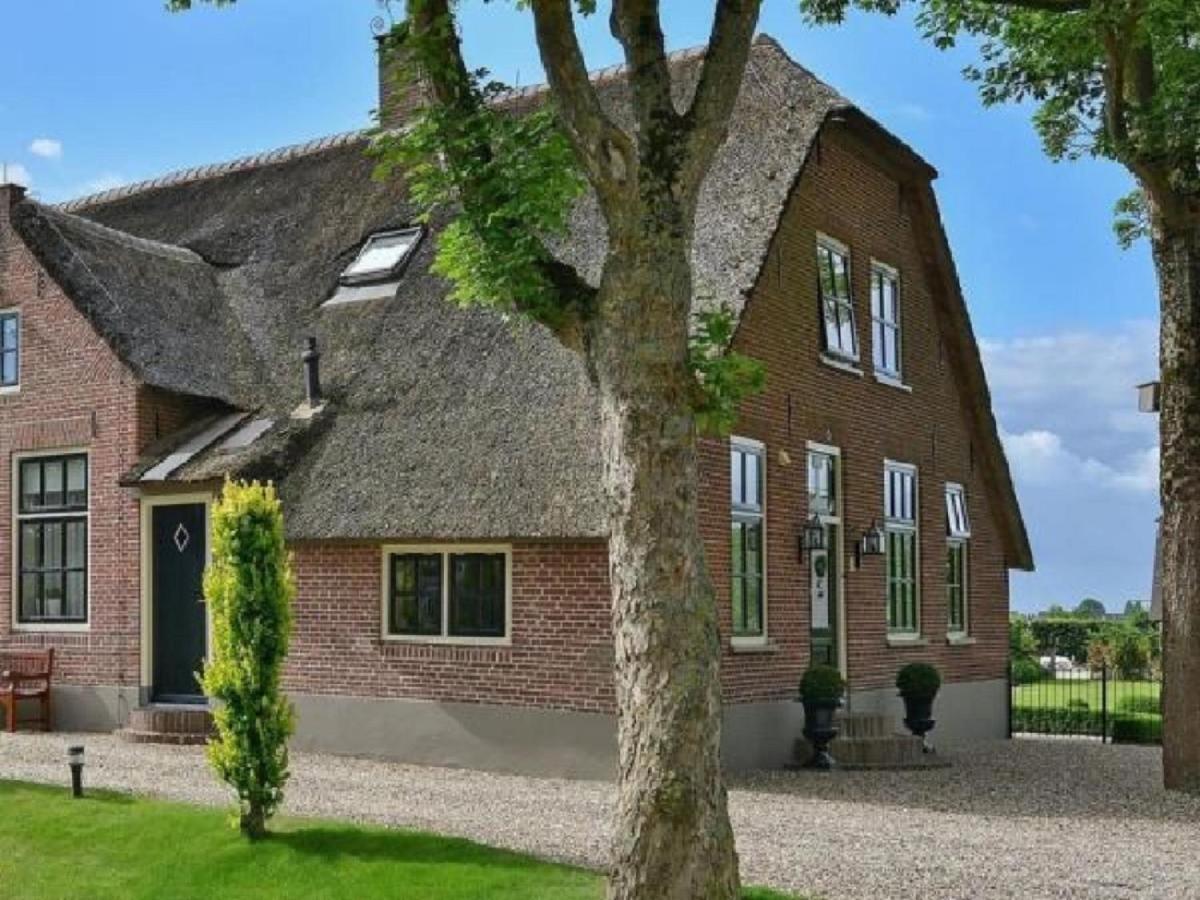 Magnificent Farmhouse In Central Holland 4A & 2C Schoonrewoerd Extérieur photo