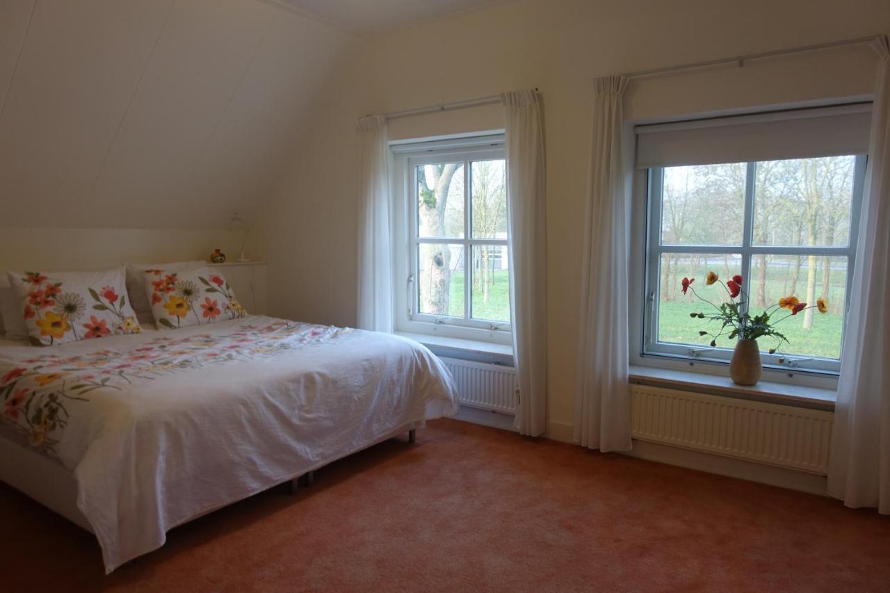 Magnificent Farmhouse In Central Holland 4A & 2C Schoonrewoerd Extérieur photo